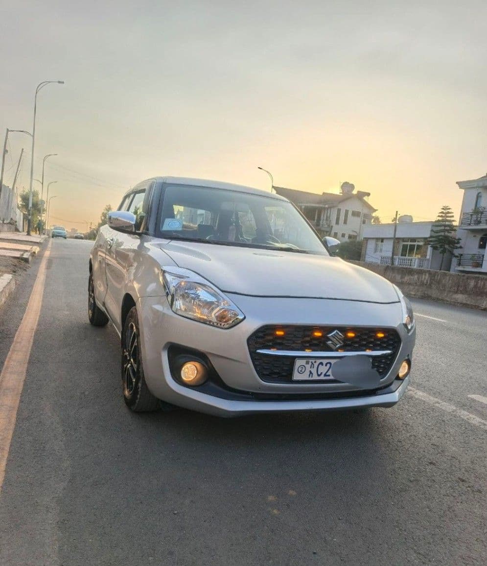 suzuki Swift, photo 6 of 6