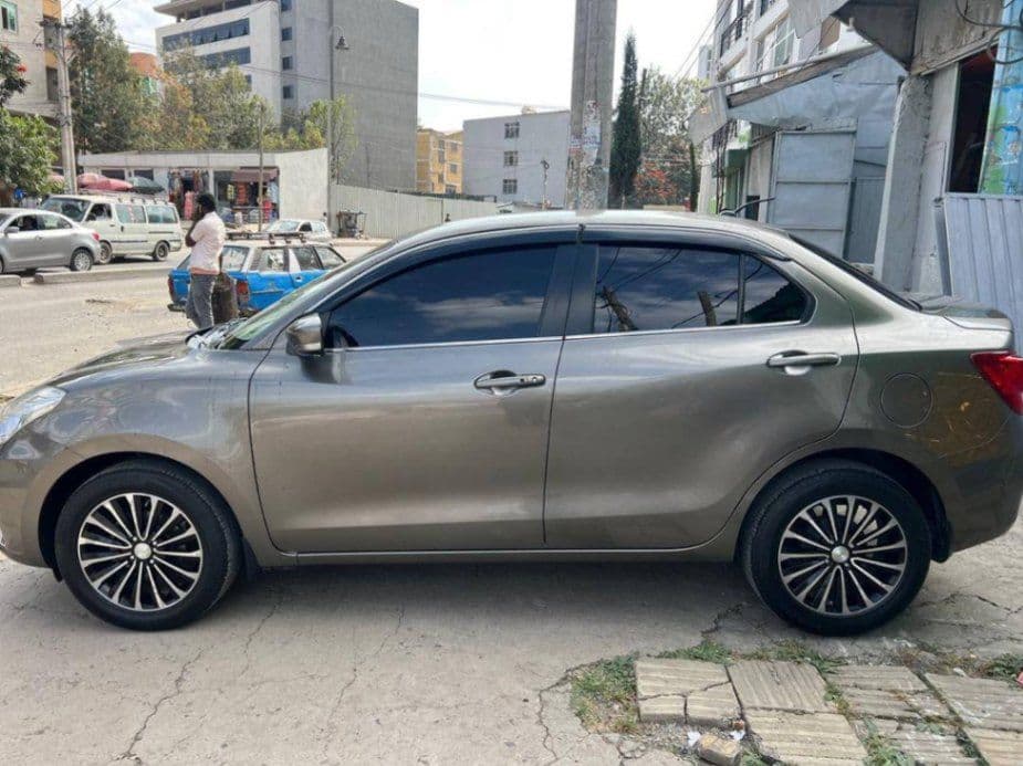 Suzuki dzire , photo 5 of 5