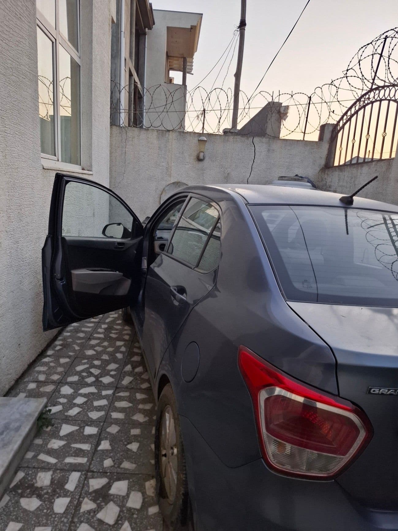 Hyundai Grand i10, photo 4 of 6