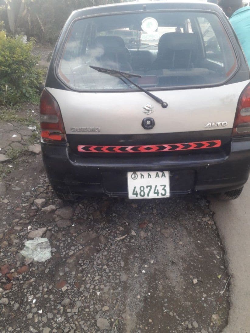 Suzuki alto, photo 3 of 3