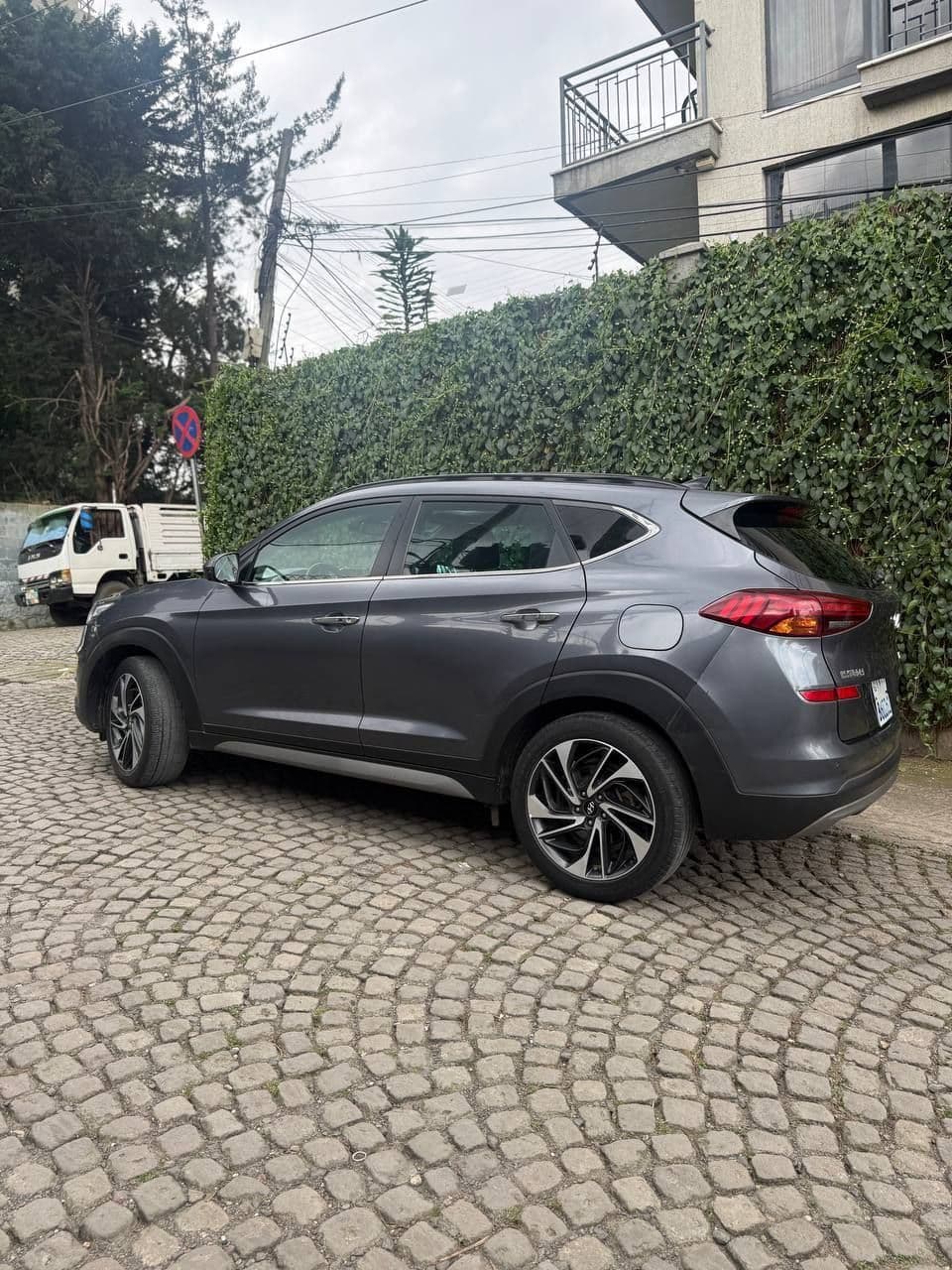 Hyundai Tucson , photo 3 of 5