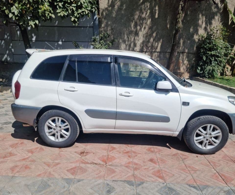 Toyota Rav4 Europe , photo 5 of 5