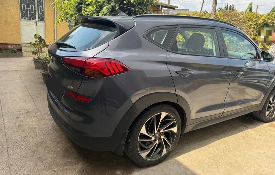 አስቸኳይ!! Dubai Tucson,2019,full option,excellent condition!!, photo 4 of 6
