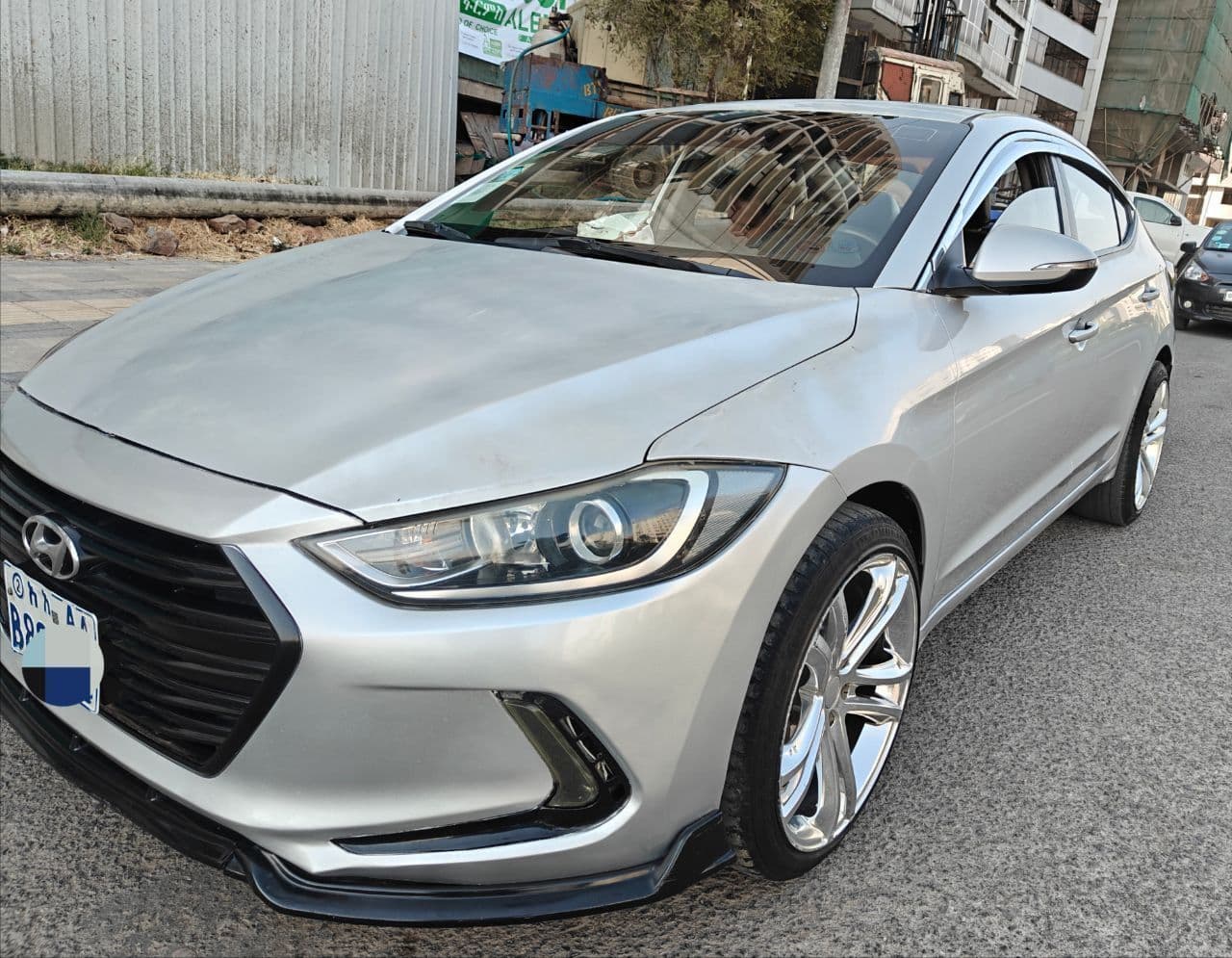 Hyundai Elantra , photo 3 of 8