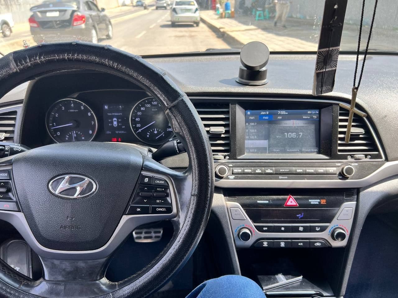 Hyundai Avante , photo 5 of 5