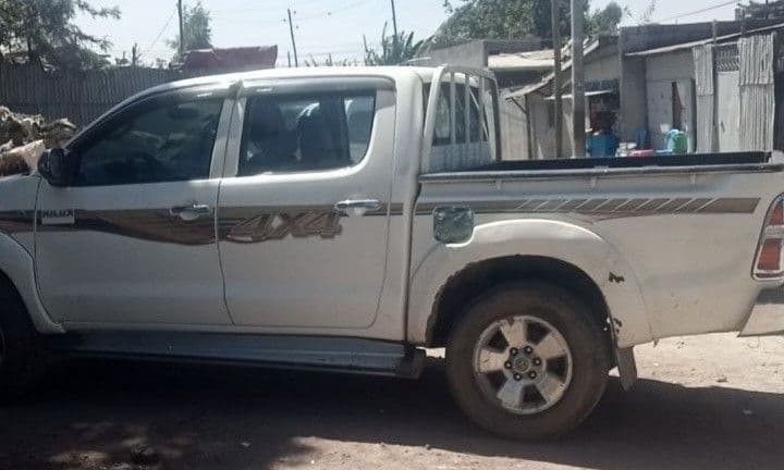 አስቸኳይ!! Toyota Double Gabina,2013,D4D,excellent condition!!, photo 1 of 4