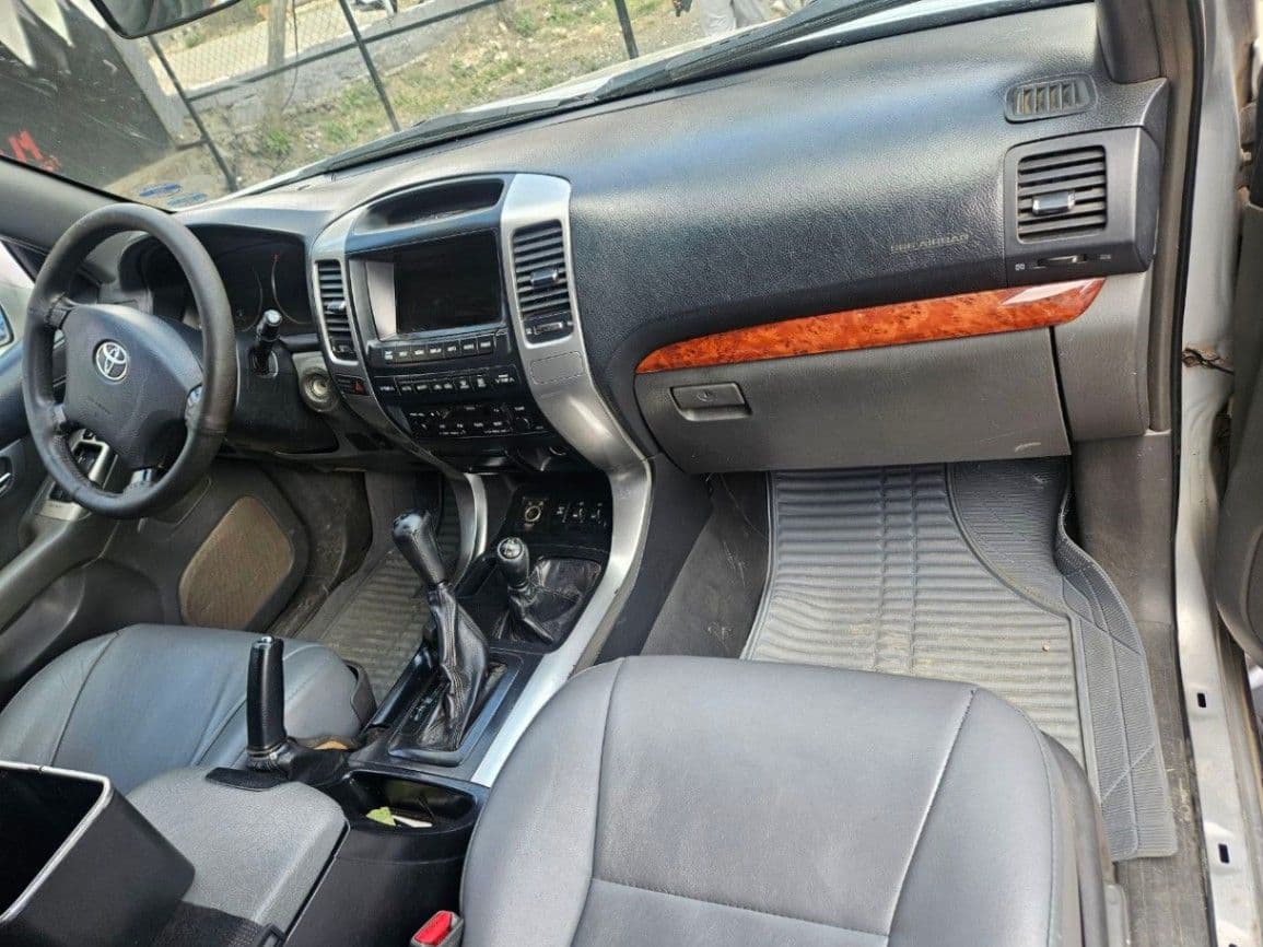 Automatic Prado,D4D,7 Seat,excellent condition!!, photo 5 of 5