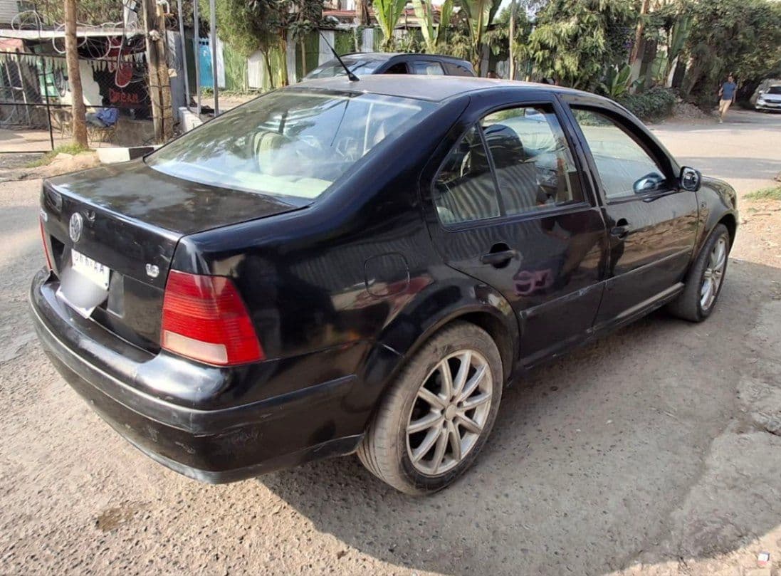 Automatic Volkswagen Bora,2005,excellent condition!!, photo 3 of 5