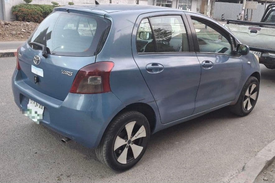 Europe Yaris Compact,Meri Yalzore,Manual,excellent condition!!, photo 2 of 4