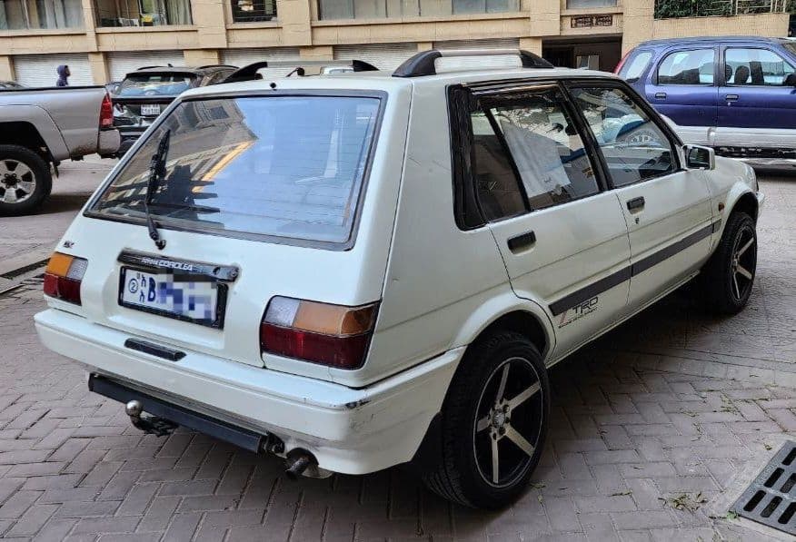 Automatic DX Compact, 1987, photo 1 of 6