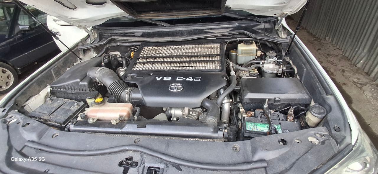 Toyota V8, 2009 Updated to 2020,7 Seater,excellent condition!!, photo 4 of 5