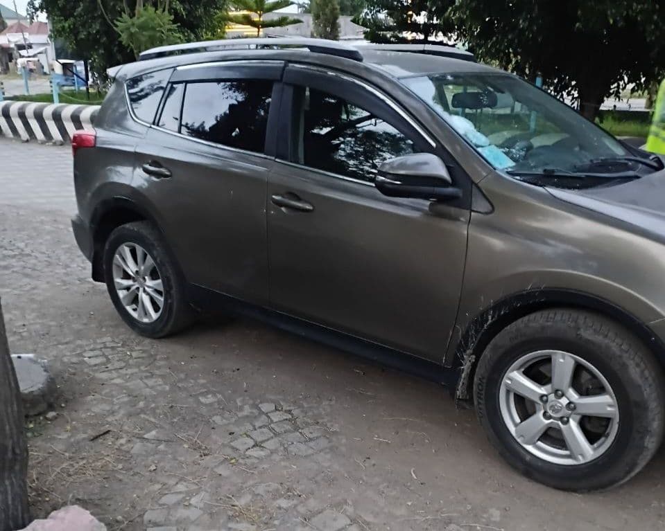 Automatic Rav4,2014,excellent condition!!, photo 5 of 5