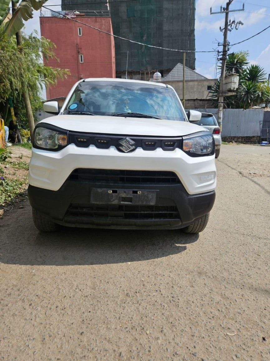 አስቸኳይ!! Hyundai S Presso,2021,excellent condition!!, photo 3 of 4