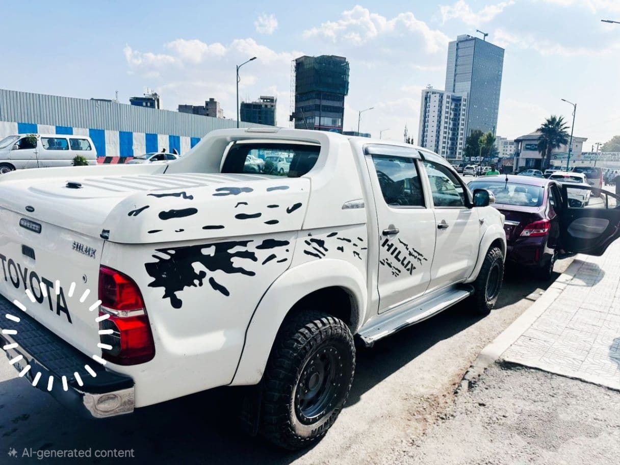 Toyota pickup hilux , photo 3 of 3
