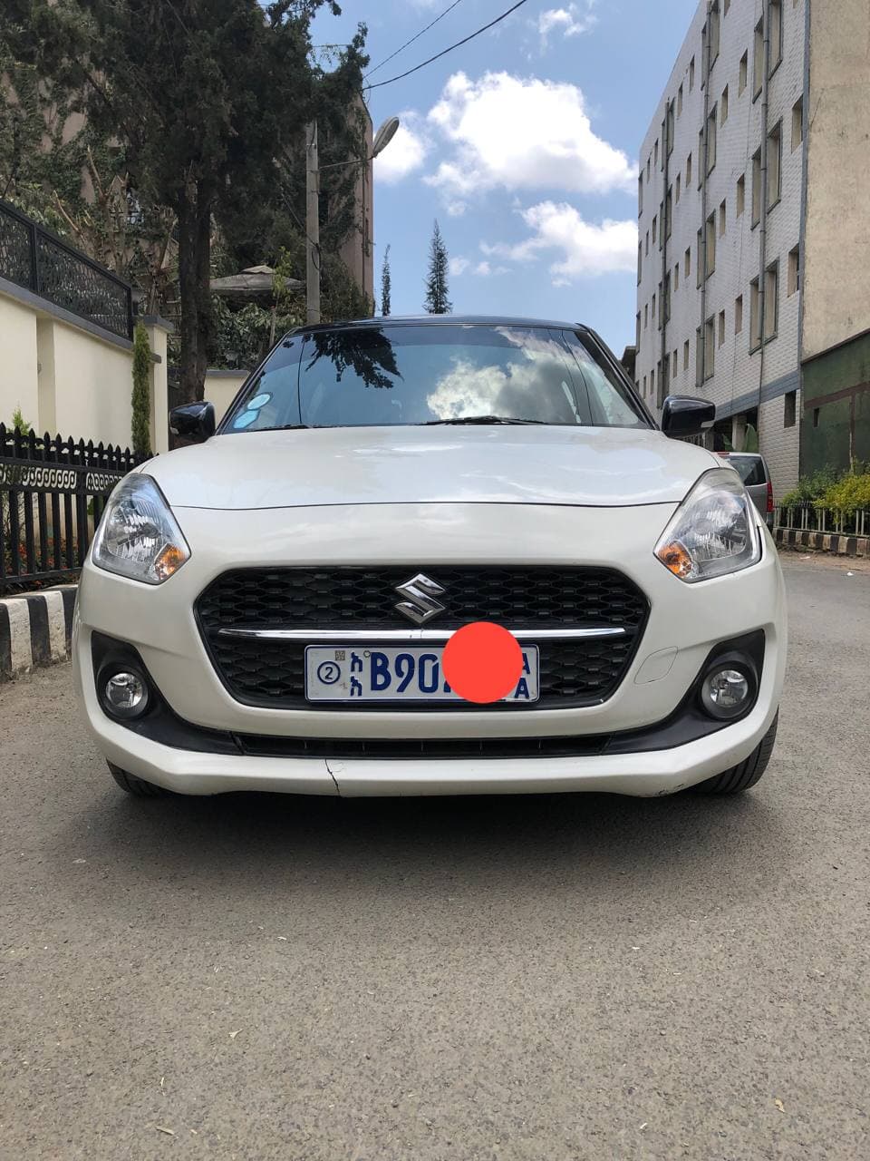 Dizayer Sweft 2021, photo 1 of 6