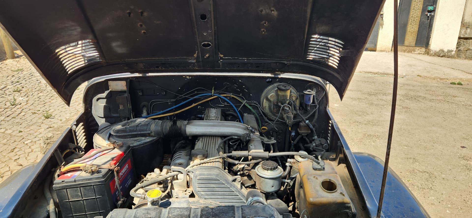 toyota landcruiser fj, photo 8 of 8