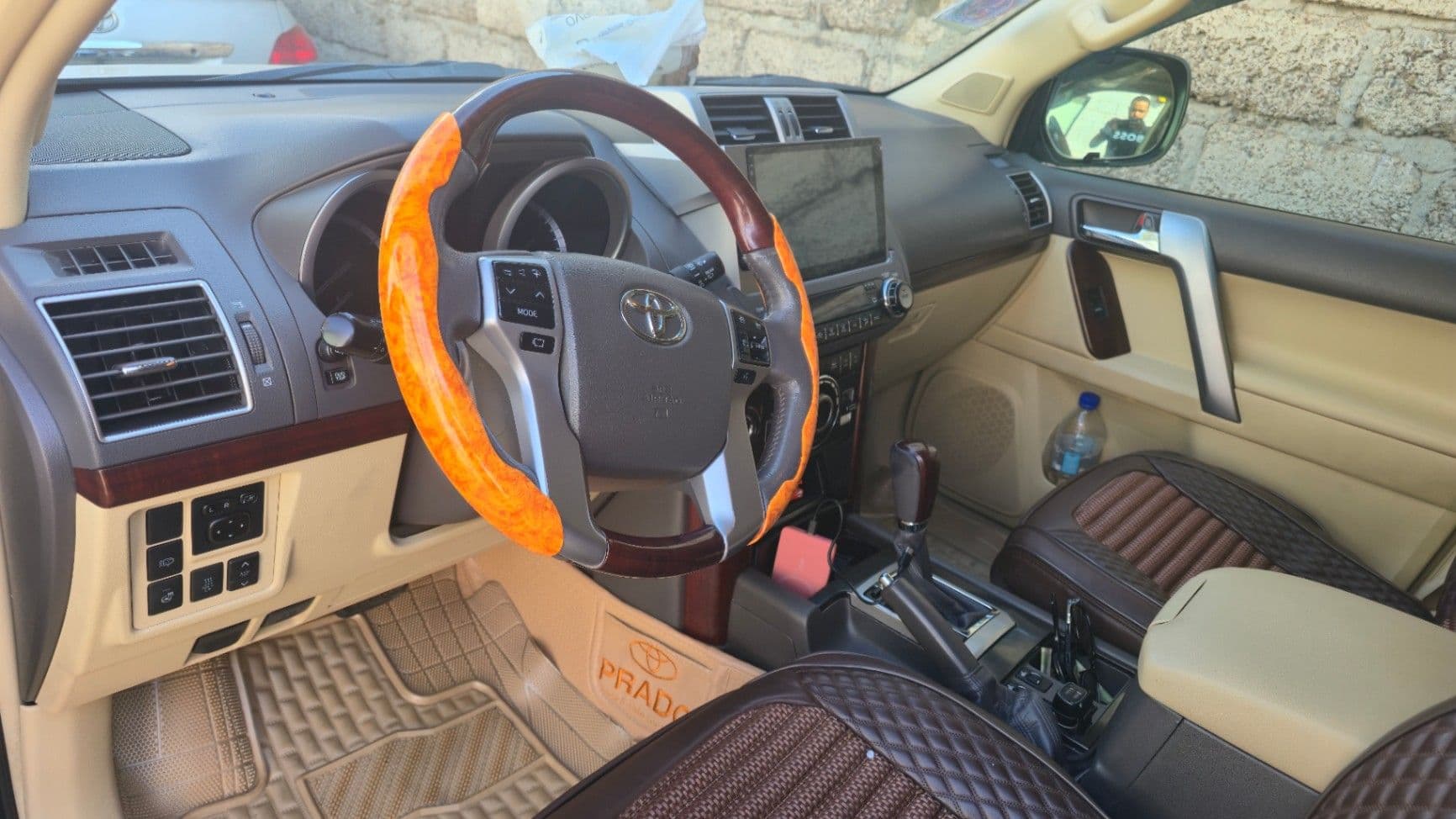 Toyota Prado, photo 6 of 6
