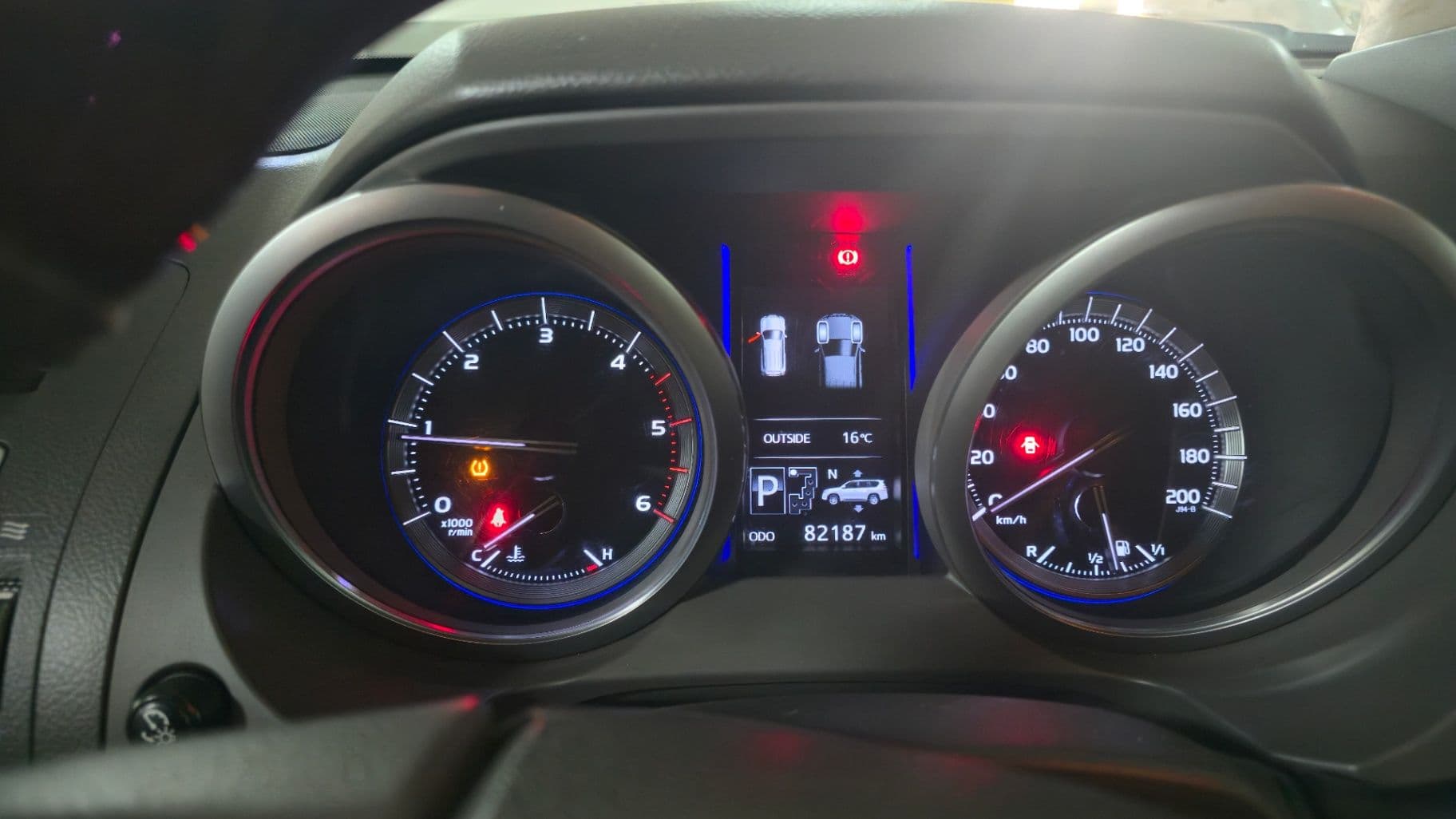 Toyota Prado, photo 5 of 6
