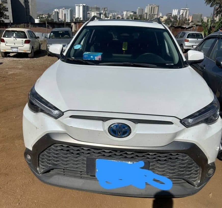 Toyota frontlander 2023, photo 1 of 3