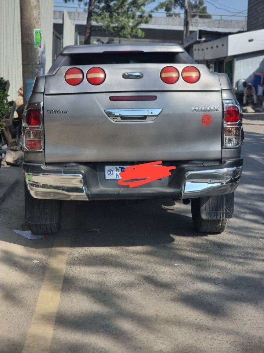 Toyota Hilux 2019, photo 2 of 4