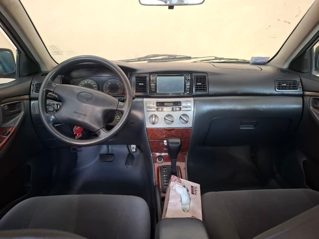 Toyota Corolla, photo 6 of 6