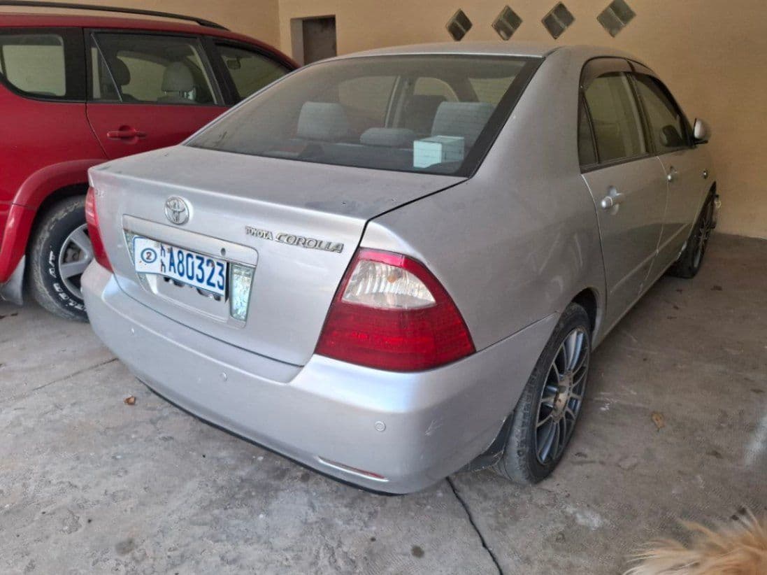 Toyota Corolla, photo 3 of 6