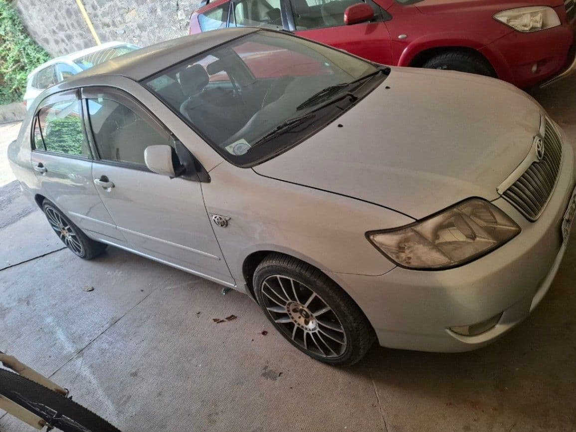 Toyota Corolla, photo 1 of 6