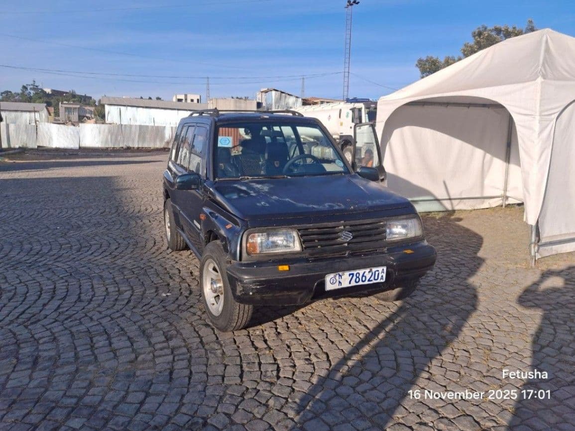 Suzuki Vitara 1991, photo 2 of 4
