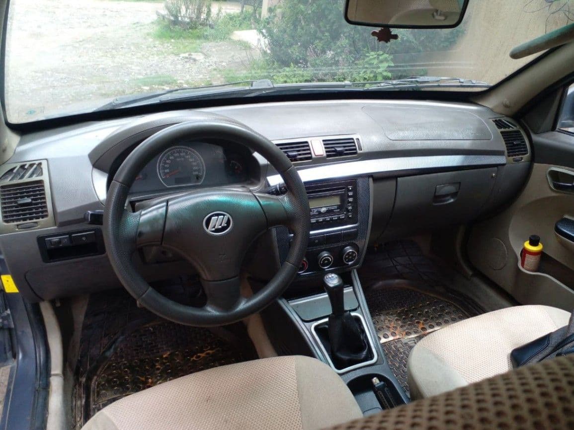 Lifan 520, photo 3 of 4