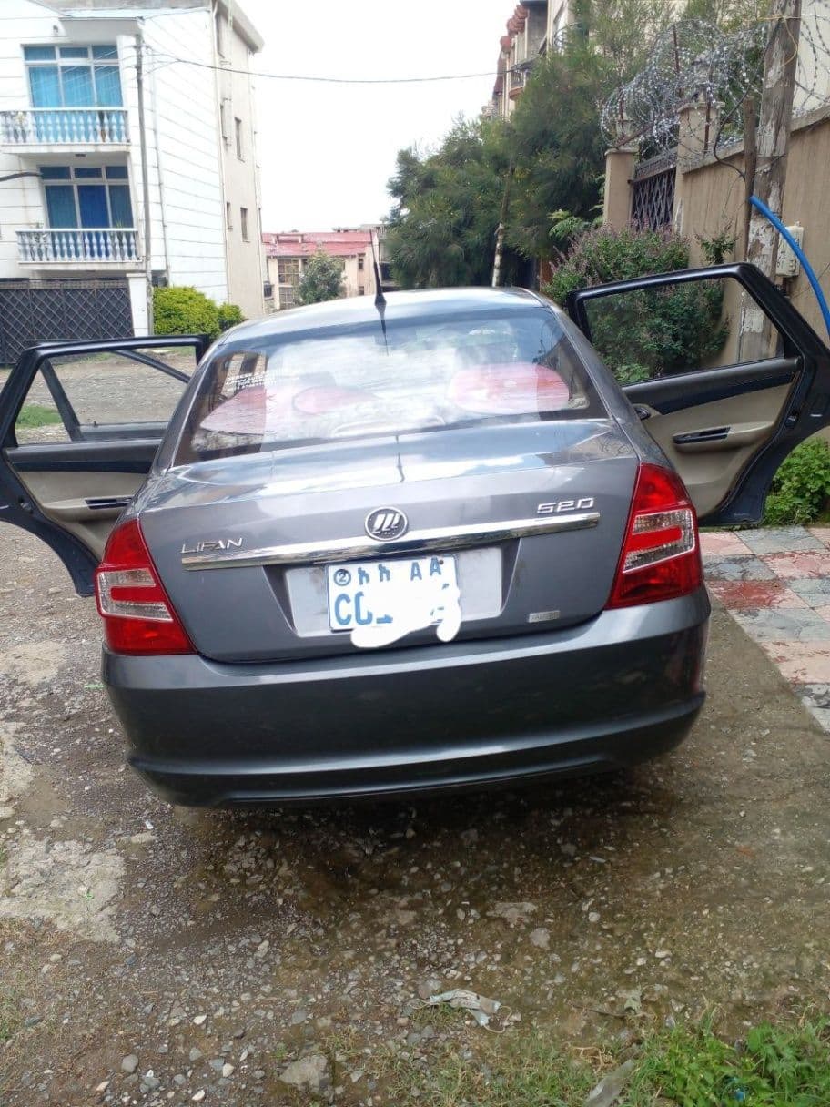 Lifan 520, photo 2 of 4