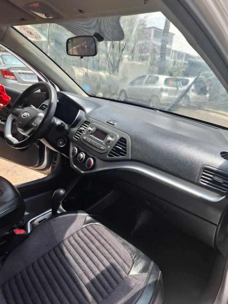 Kia picanto 2018, photo 5 of 5