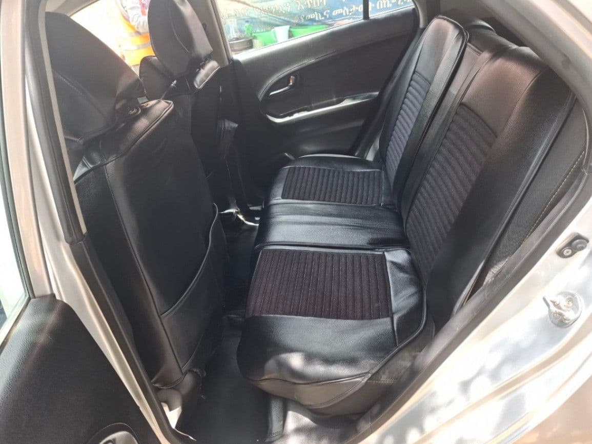Kia picanto 2018, photo 4 of 5