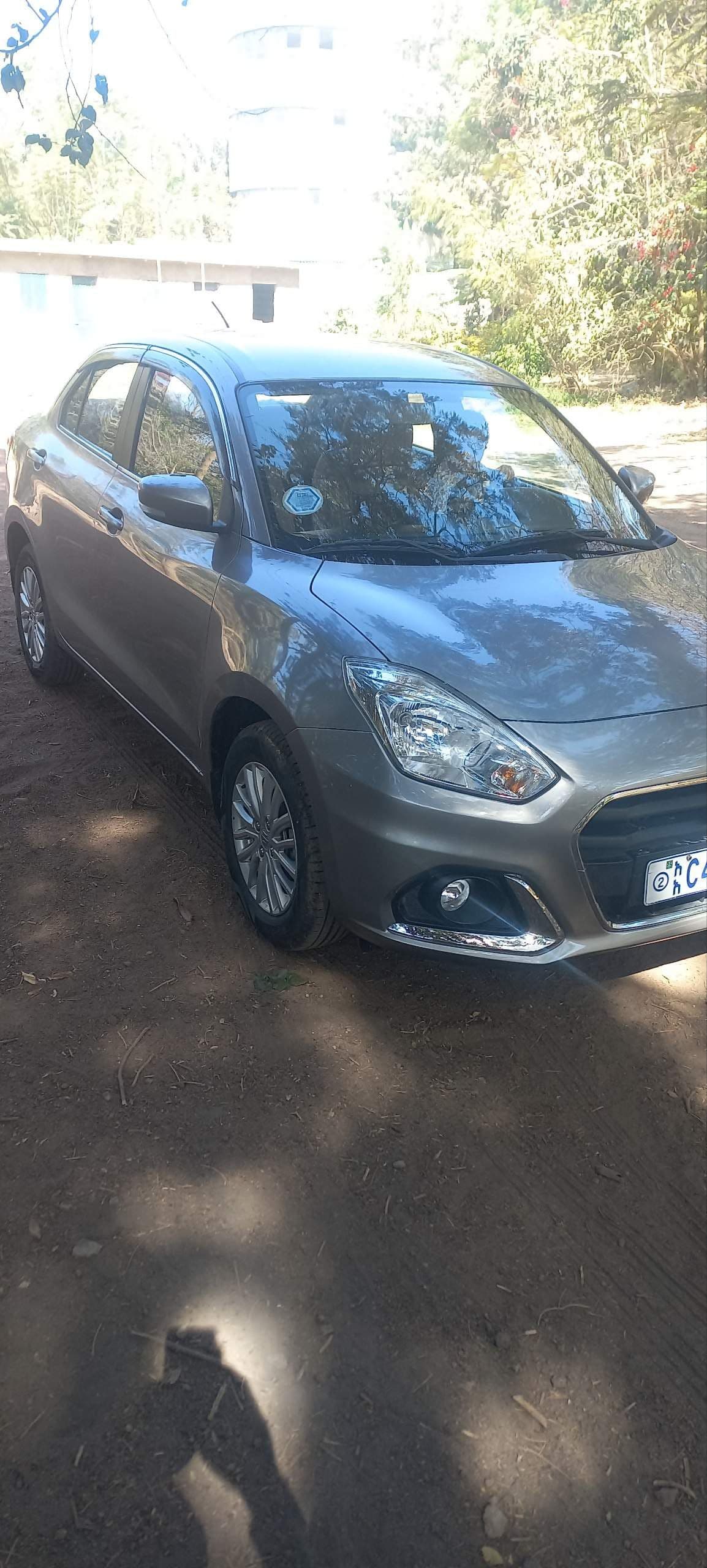 Suzuki Dzire, photo 4 of 6