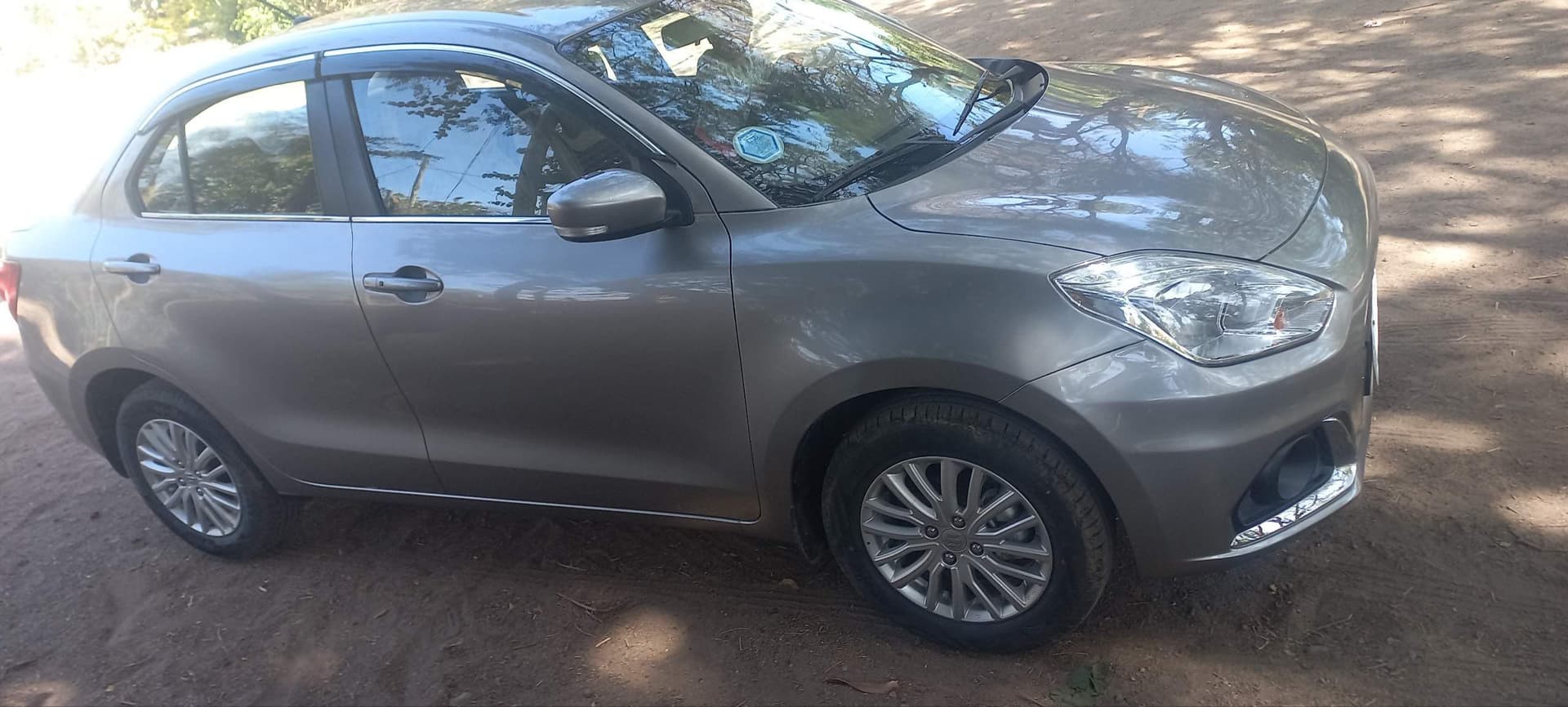 Suzuki Dzire, photo 6 of 6
