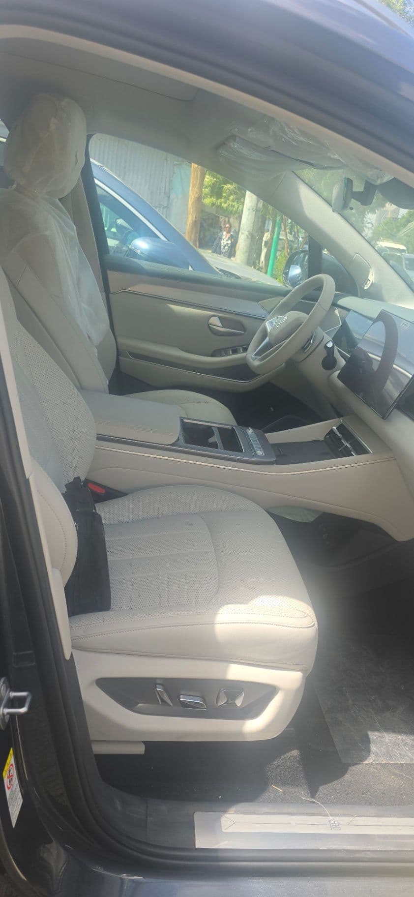 BYD Tang, photo 3 of 6