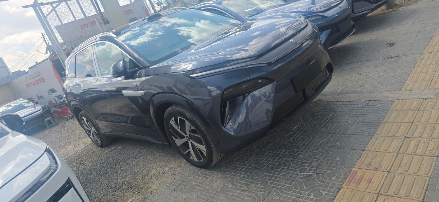 BYD Tang
