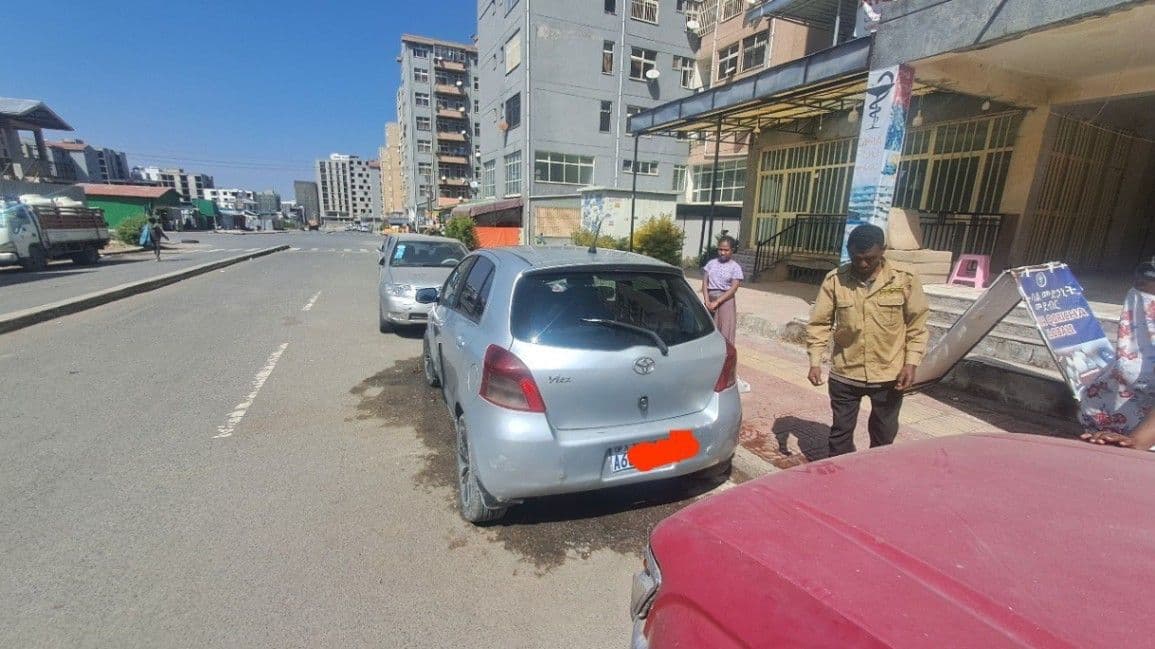 Toyota Yaris Compact 2006, photo 2 of 3