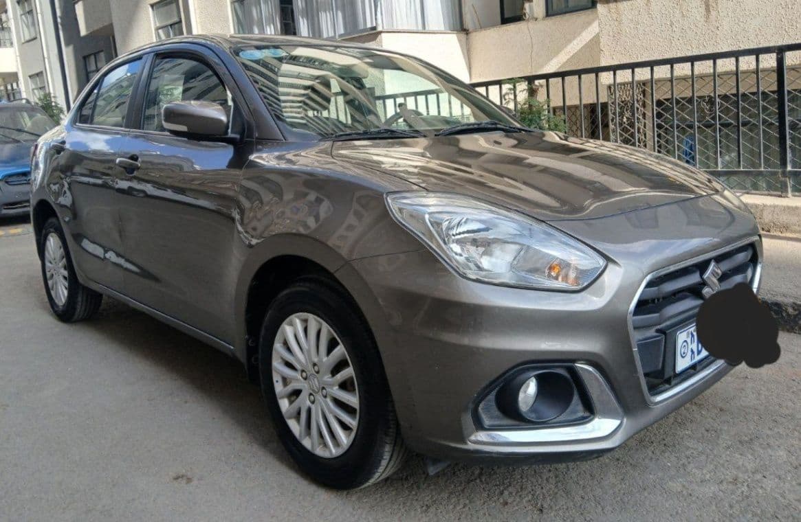 Suzuki Dzire, photo 1 of 5