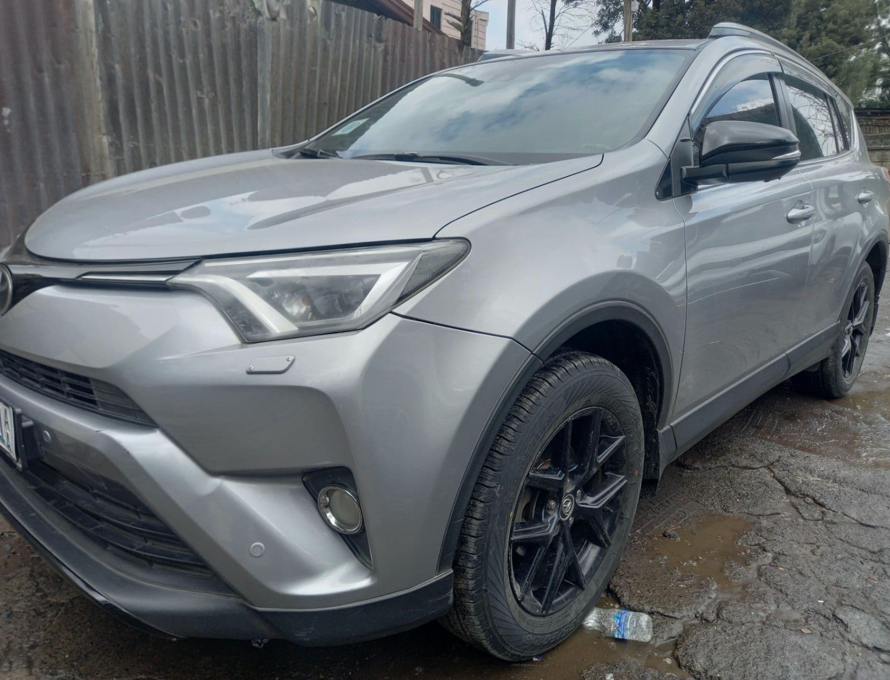 Toyota Rav4 Europe (2018), photo 4 of 5