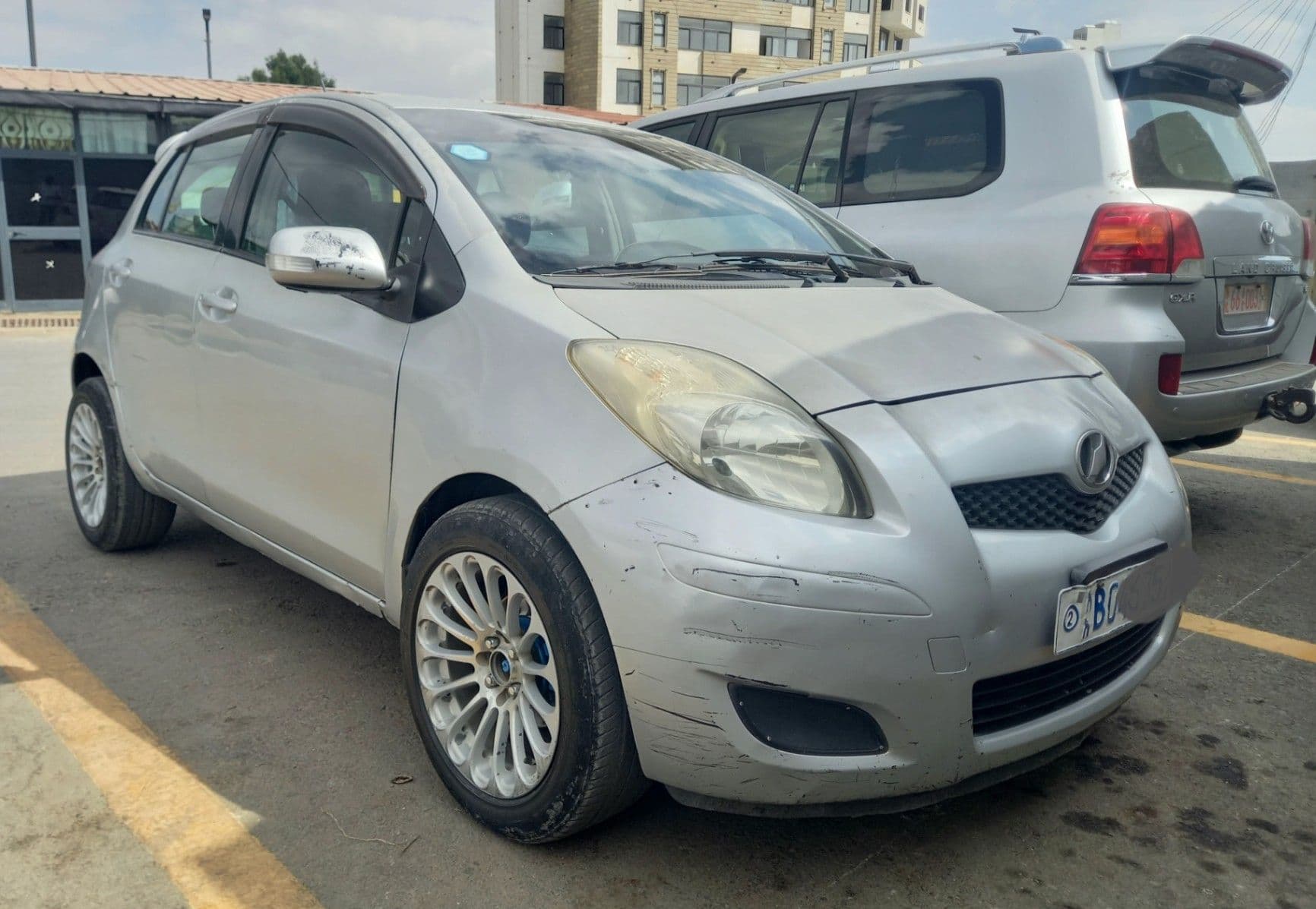Toyota Yaris 2009, photo 4 of 5