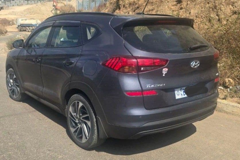 Hyundai Tucson (Dubai), photo 5 of 6