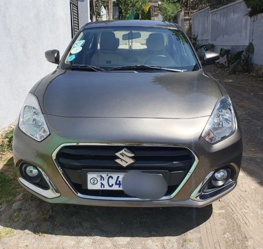Suzuki Dzire (Option ), photo 1 of 6