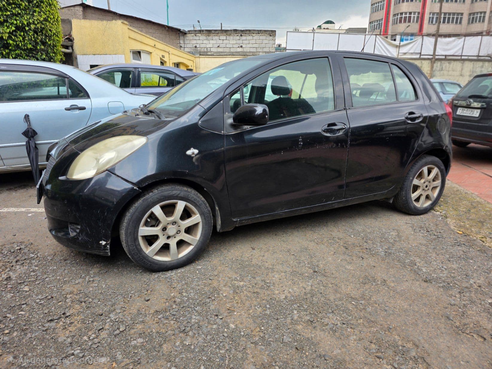 TOYOTA YARIS EUROPE STANDARD 2006, photo 2 of 3