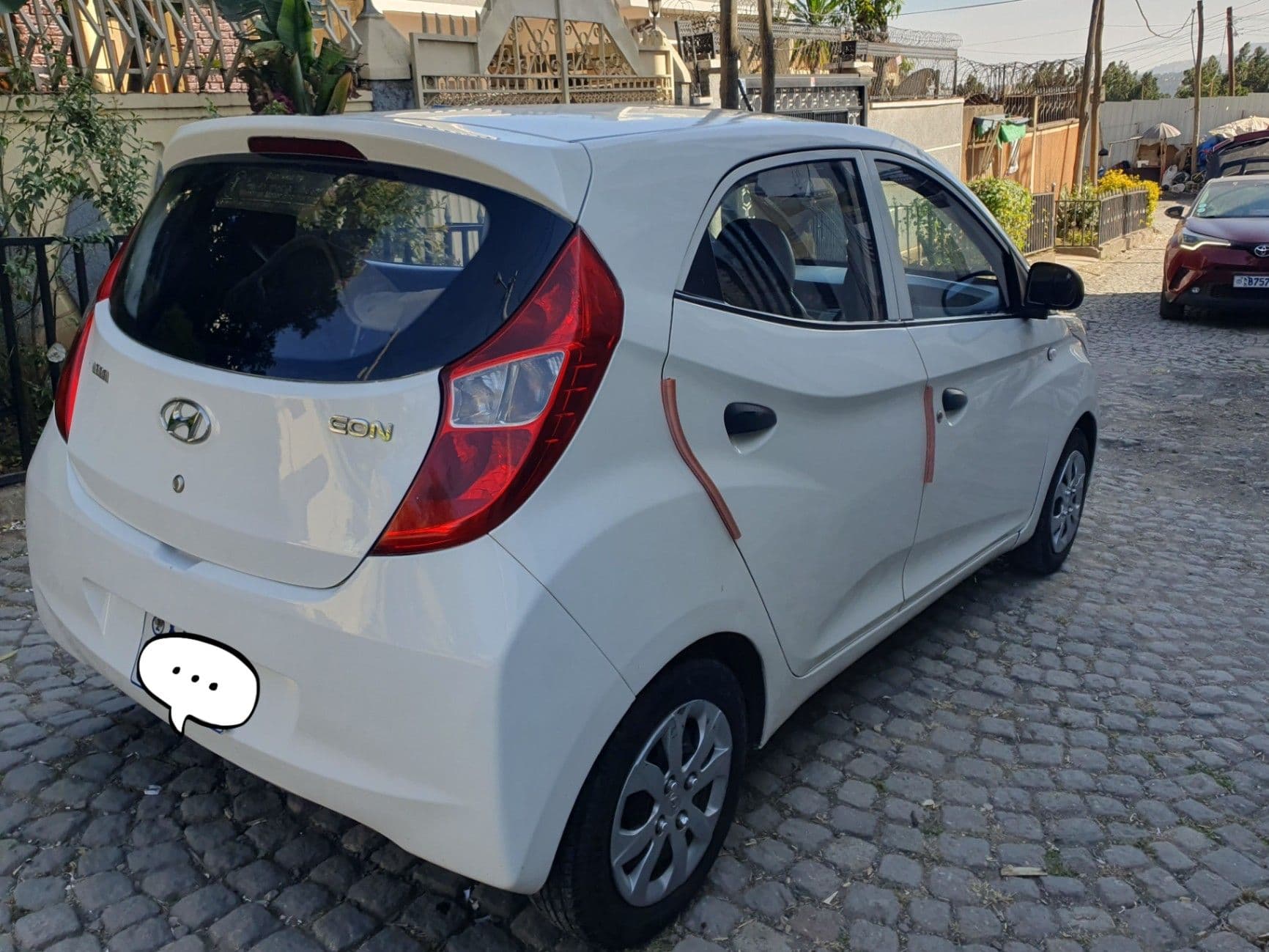 Hyundai Eon, photo 3 of 6