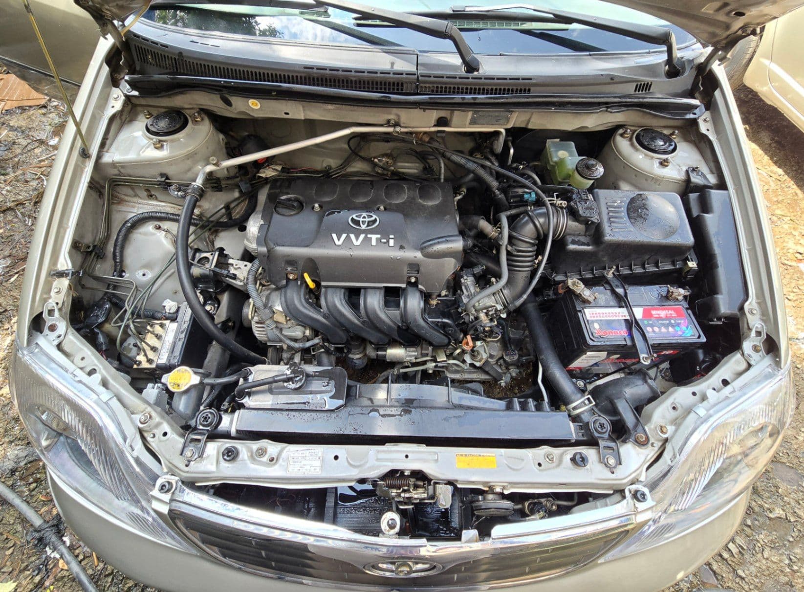 Toyota corolla 2003, photo 4 of 5