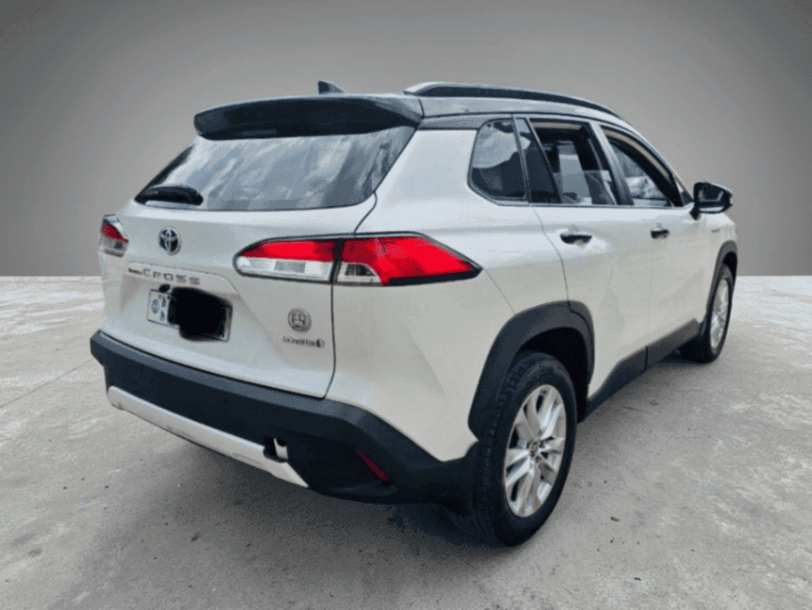 Toyota Corolla Cross (Hybrid), photo 2 of 4