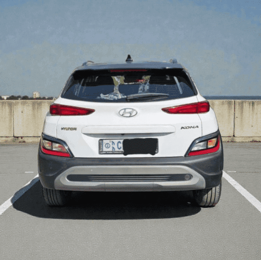 Hyundai Kona, photo 2 of 6