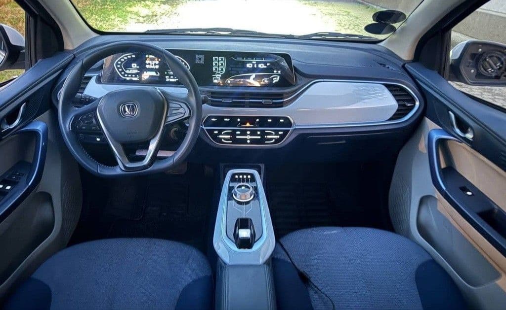 Changan E satar (EV), photo 3 of 4