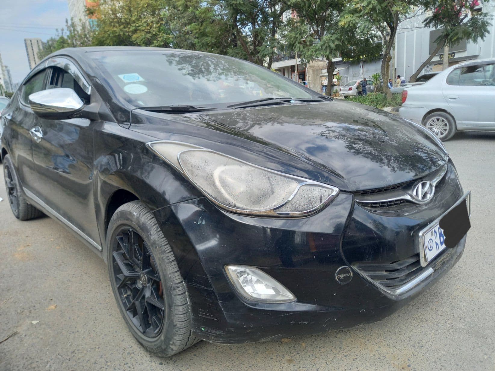 Hyundai Elantra, photo 2 of 6