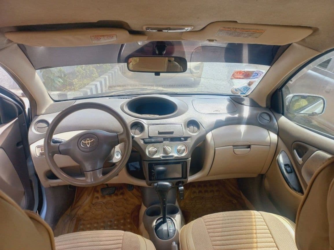 Toyota Platz , photo 3 of 5